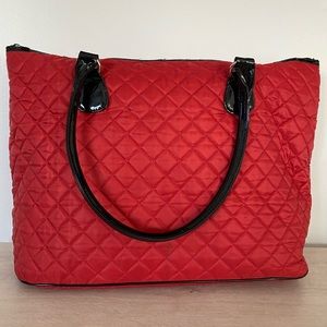 Red & Black Weekend Travel Bag Sz Large. Great for weekend getaways!